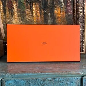 Hermès Signature Orange Packaging